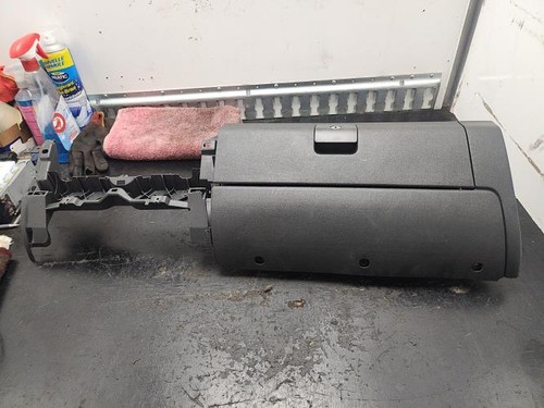 Boite gants volkswagen polo - boite,