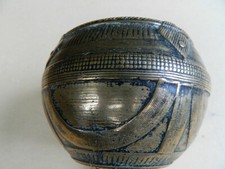 Très ancien pot en cuivre