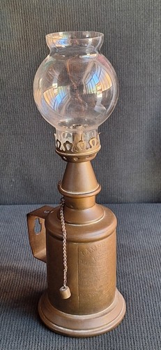 Ancienne lampe lanternes - lampe,