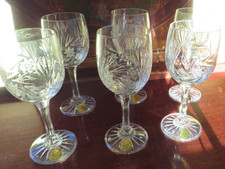 6 verres a vin neufs cristal