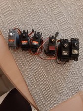 lot 6 servos en etat de