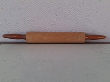 ancien rouleau à patisserie