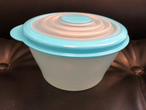 Tupperware boite - ⭕,