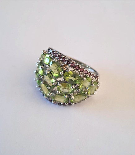 Bague cocktail péridot grenat