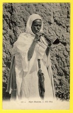 cpa AFRIQUE vers 1900 Négro Musicien AFRICA Instrument ZURNA Black musician
