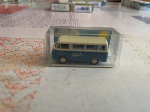 Voiture miniature camion - voiture,
