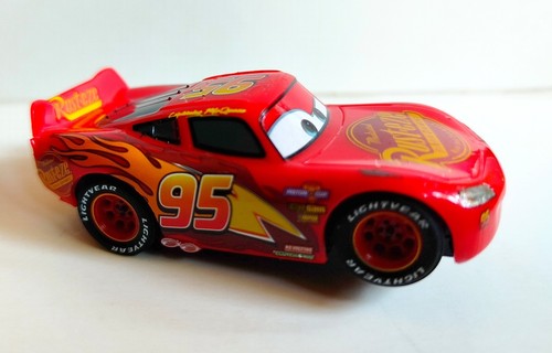 Voiture cars flash mcqueen - cars,
