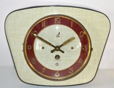 Ancienne horloge murale