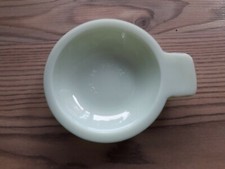 Ancienne coupelle en opaline vert MADE IN FRANCE doseur cuisine vintage rétro 