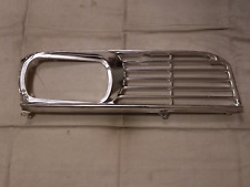 demi calandre neuve côté droit RENAULT 16 - R 16 - R1150 - R1151 (TS)