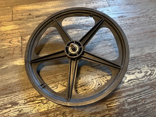 Front skyway o e - 80’s, 20”