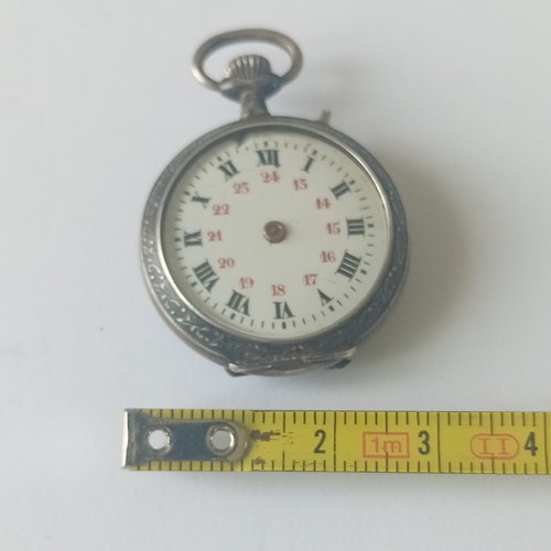 Petite montre gousset col