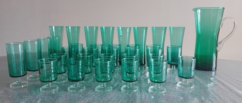 Lot verres verts et 1 - lot,