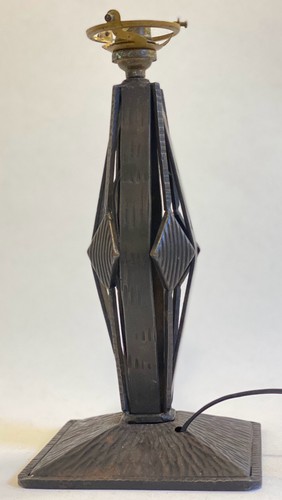 Grand pied lampe - en, fer