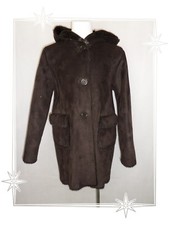 Manteau à capuche - à,