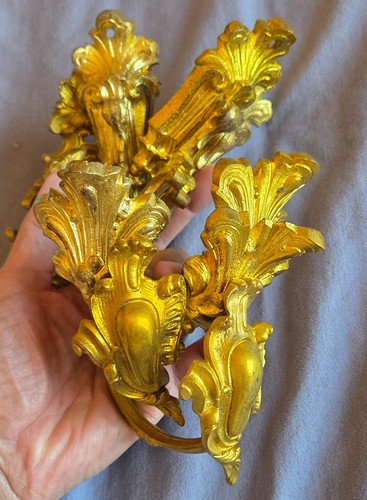 Lot embrasses bronze - lot,