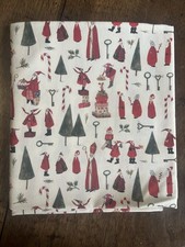 Coupon Tissus Acufactum Thème Pere Noël- Saint Nicolas 60 Cm X 150 Cm Comme Neuf