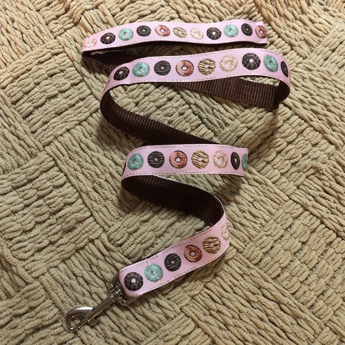 Brown frosting dog leash - brown,
