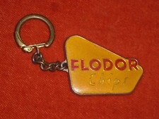 Porte-clés key ring FLODOR CHIPS émaillé -- patate en graisse top cholestérol
