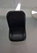 1  Siège  Av D  pour Simca 1000 Rallye Norev 1/18  1971 Rouge Sarde 