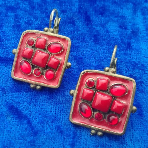 Bijou créateur boucles - de,