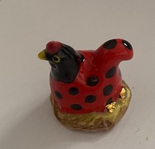 FEVE POULE ROUGE AUS POINTS