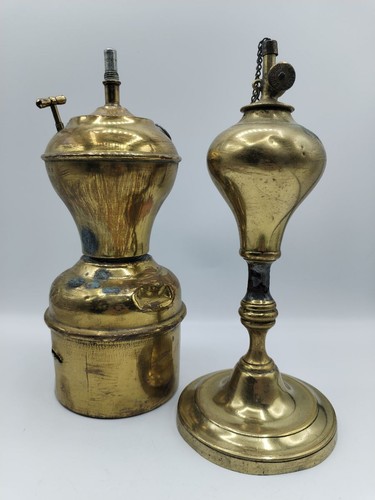 Lot 2 lampes à huile - #ag-,