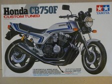 Maquette Moto 1/12 TAMIYA Ref 14066 Honda CB750F