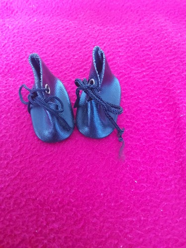 Chaussure poupee ancienne - chaussure,