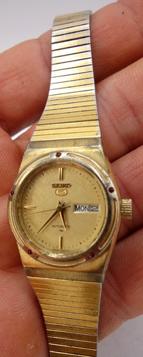 Rare montre seiko doré - rare, .