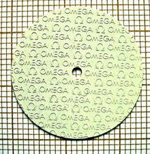 Cadran creme OMEGA de montre