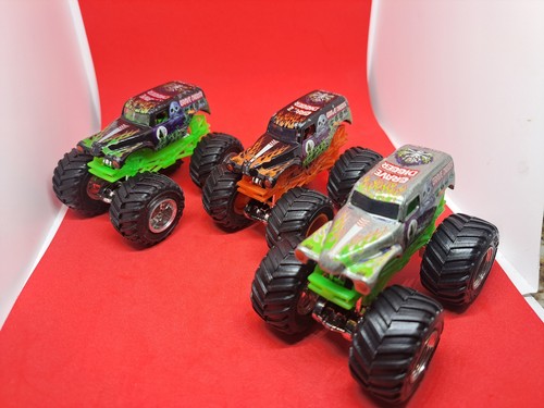 Hot wheels monster jam grave - jam,