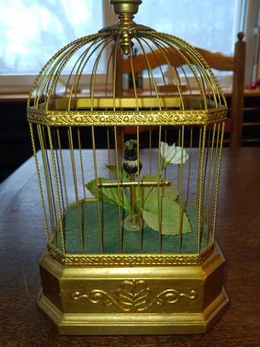 Boite musique oiseau - a,