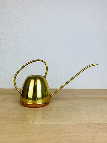 Arrosoir laiton scandinave