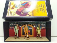 Diorama - Corrida - Toréadors au paseo (décor avec figurines Quiralu)