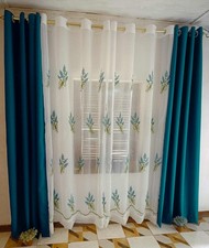 3 panneaux de rideaux semi-lourds avec voile brodé 