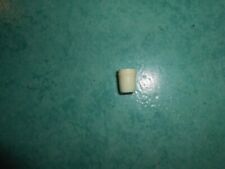 Bouton blanc robinet essence