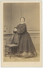 CDV Angerer circa 1860. Madame