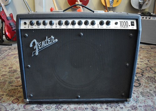 Fender roc pro 1000 - 1000, 2-channel