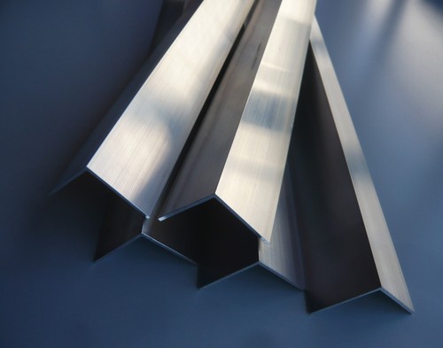 Lot cornières aluminium - lot,