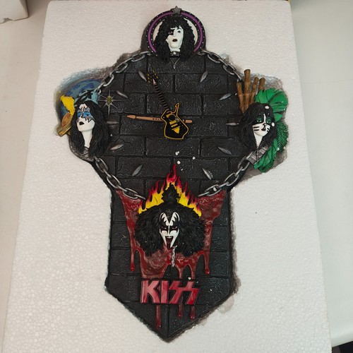 1998 kiss wall pendulum - wall, clock