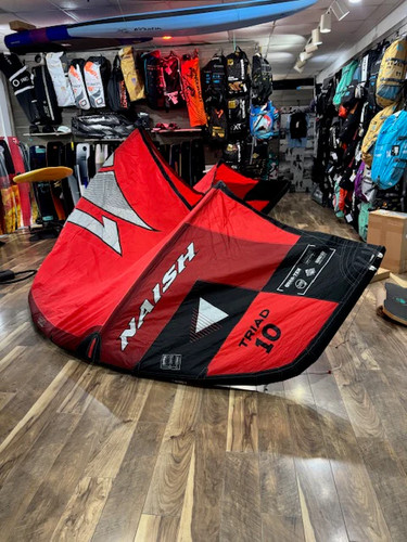 Naish triad 10m kite - triad,