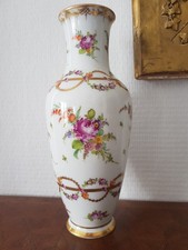 VASE ANCIEN PORCELAINE DE DRESDE DECOR FLORAL PEINT