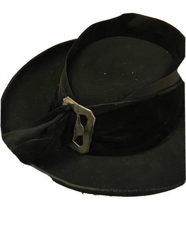 Vends très urgent ensemble - ,