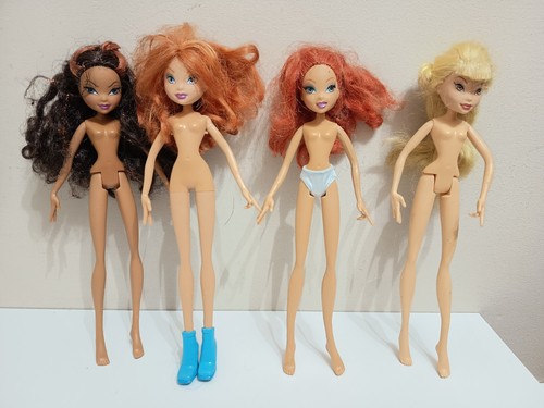 Lot poupées doll winx - de,
