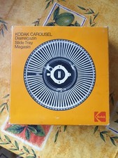 Carousel / magasin kodak 80   diapos  pour projecteur photos