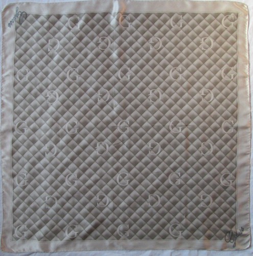 Superbe foulard guess - , soie