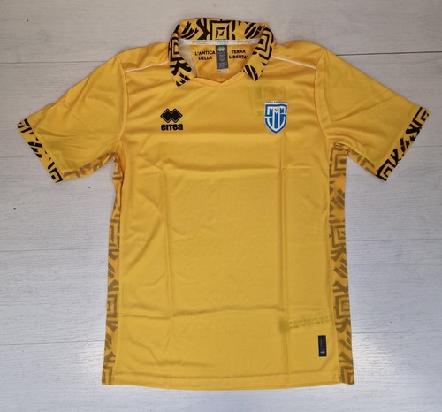 10611 errea san - san, Équipe