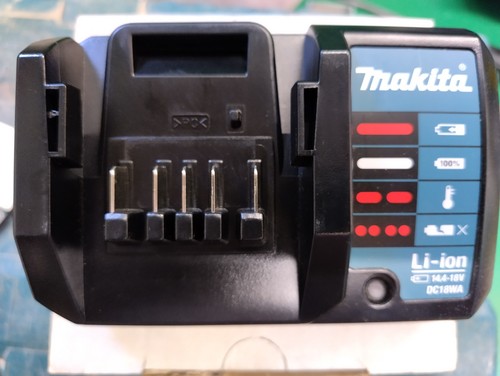 Chargeur rapide 18v - chargeur,