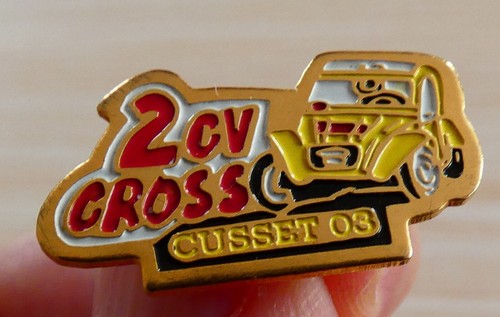 Beau pin course voiture - course, 2